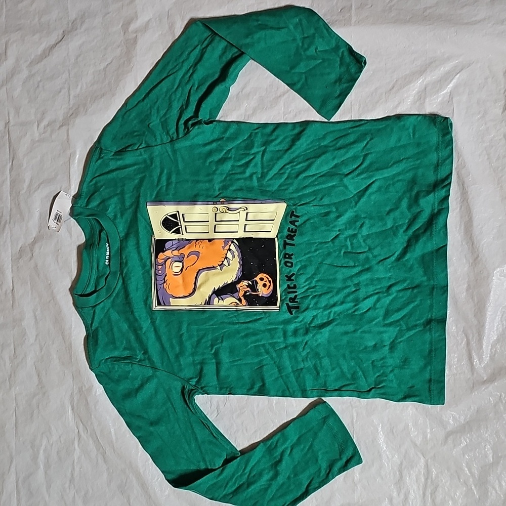 Old Navy Trick or Treat Long-Sleeve Green Graphic T-Shirt for Boys Large New
